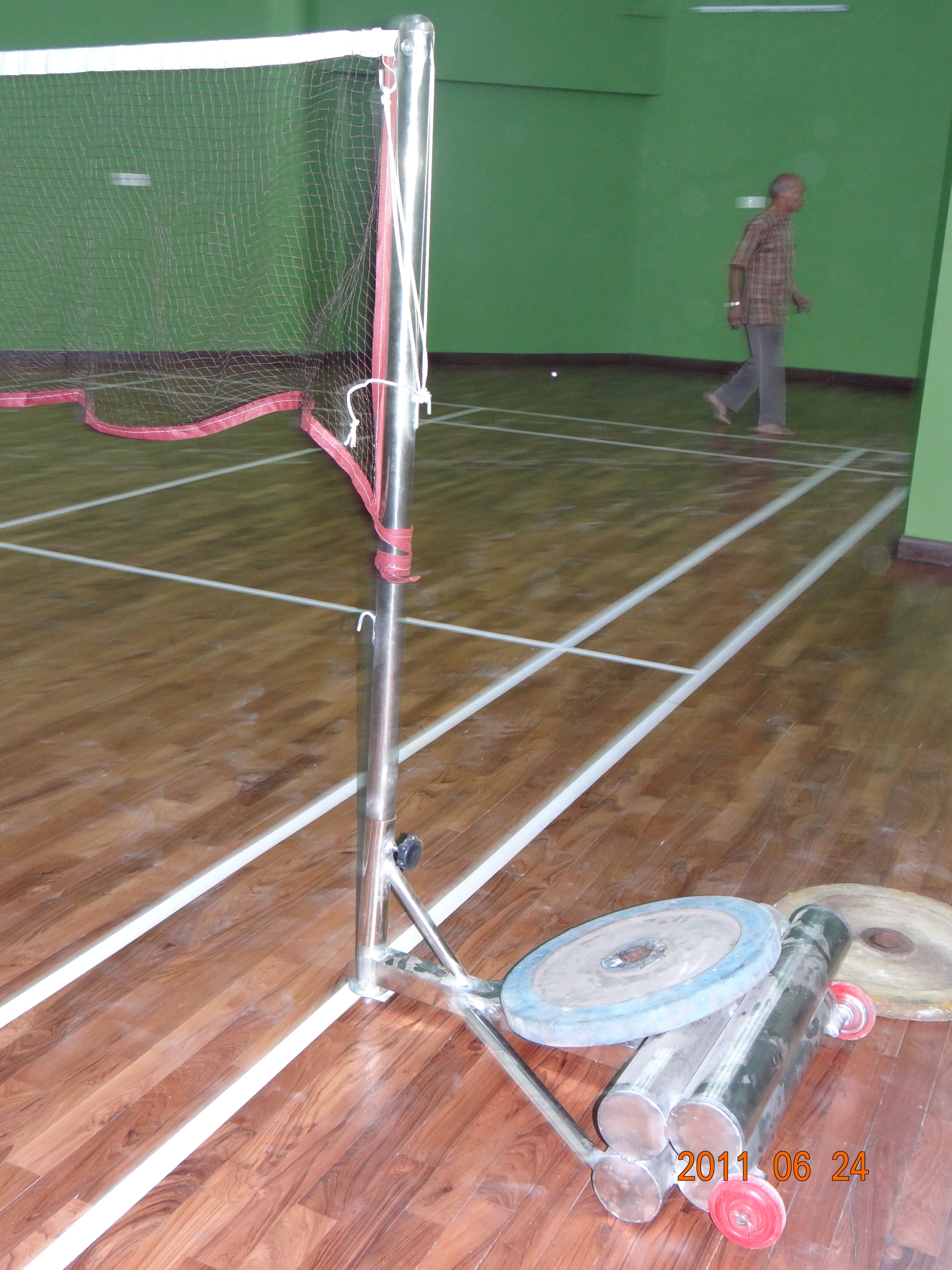 Round Badminton Pole