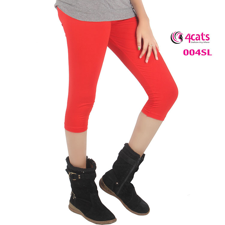 Classy Workout Capri - Color: Red