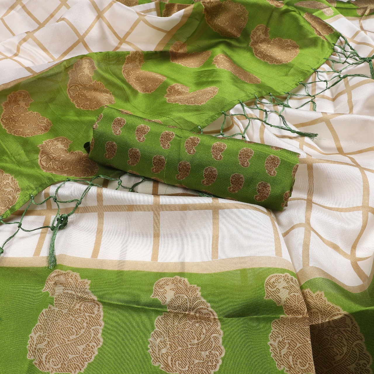 Flower Print Mysore Silk Saree - Material: Art Silk, Length: 5.5 Mtr, Blouse Length: 0.8 Mtr | Multi-colour, Printed Pattern, Suitable For All Seasons