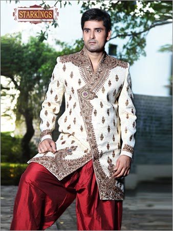 डिज़ाइनर धोती सूट