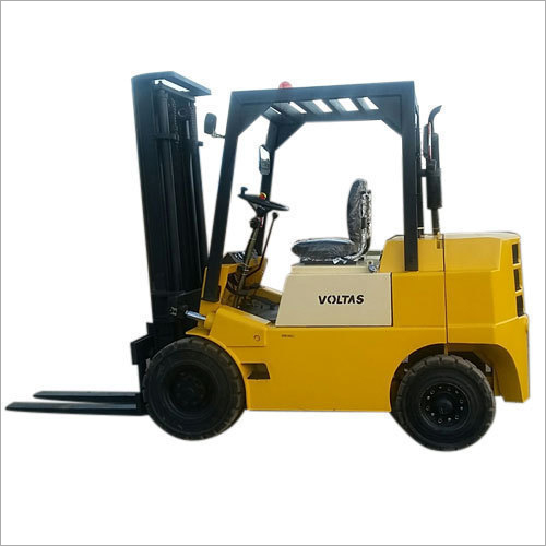 3 Ton Voltas Diesel Forklift - Application: Warehouse