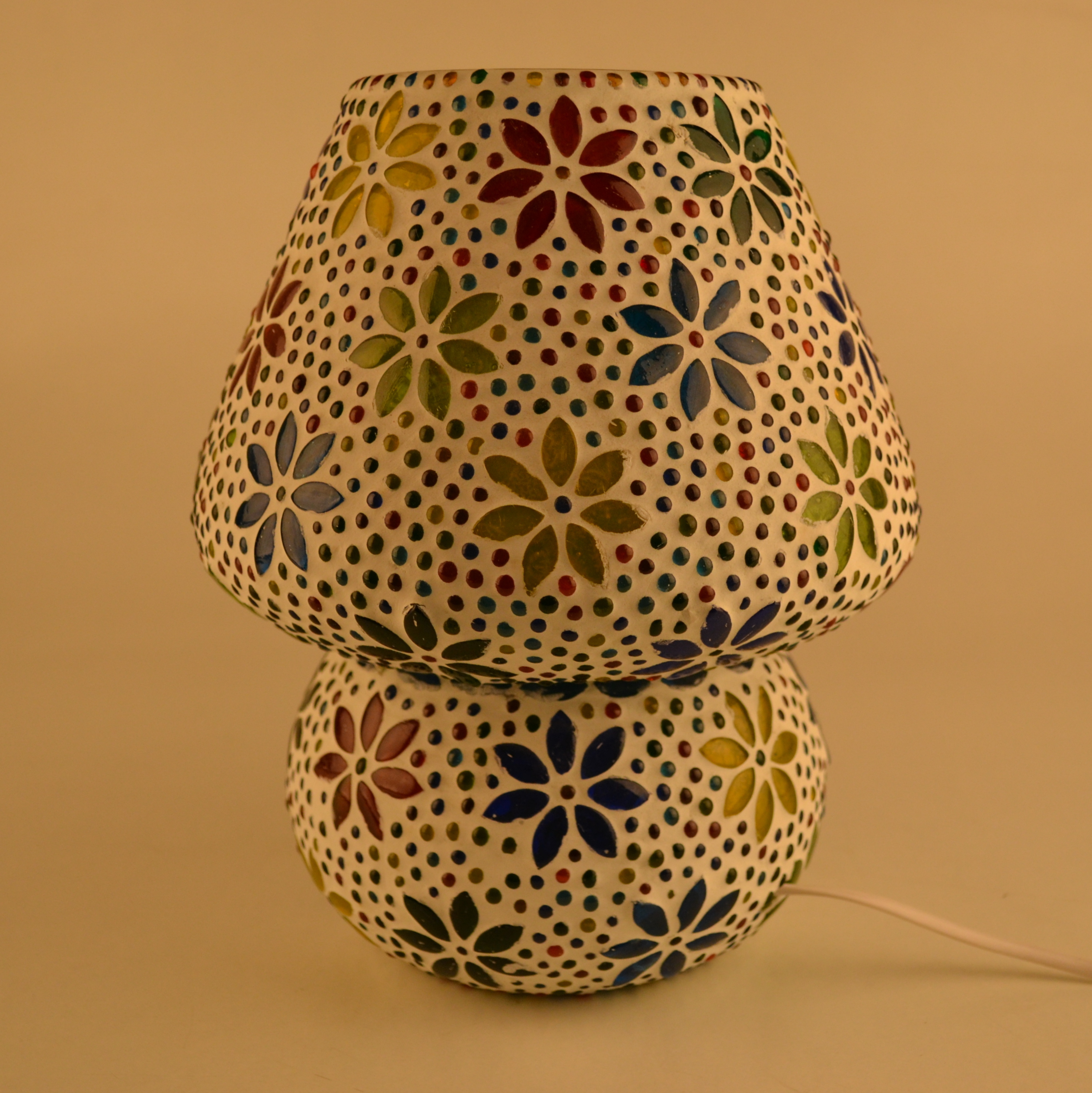 Multi Decent Glass Mosaic Lamp Exclusive Make In India Mushroom Shaped Glass Leafs Design Table Lamp With Multicolour Mosaic Handwork Table Lamp 9"