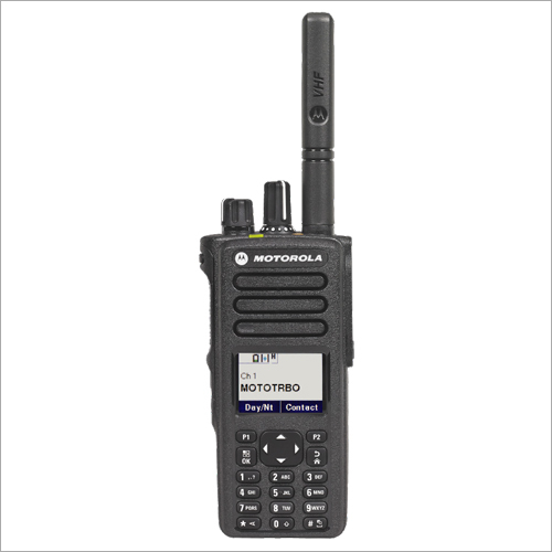 XiR P8600i Digital Two Way Radio
