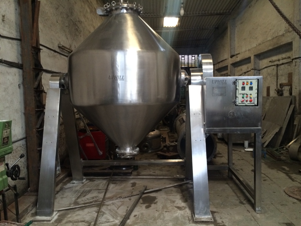 Double Cone Blender - Stainless Steel 304/316/316l, Capacities From 1 To 10,000 Liters, Polished Or Matte Finish, Automatic Control, 415v Voltage, 2-year Warranty