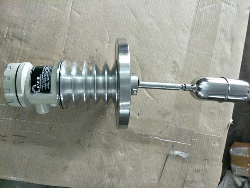 Side Mounted Level Switch - Stainless Steel, Standard Size, Silver Color | Ip65 Protection, Temperature Range 0-300°c, Automatic Liquid Control