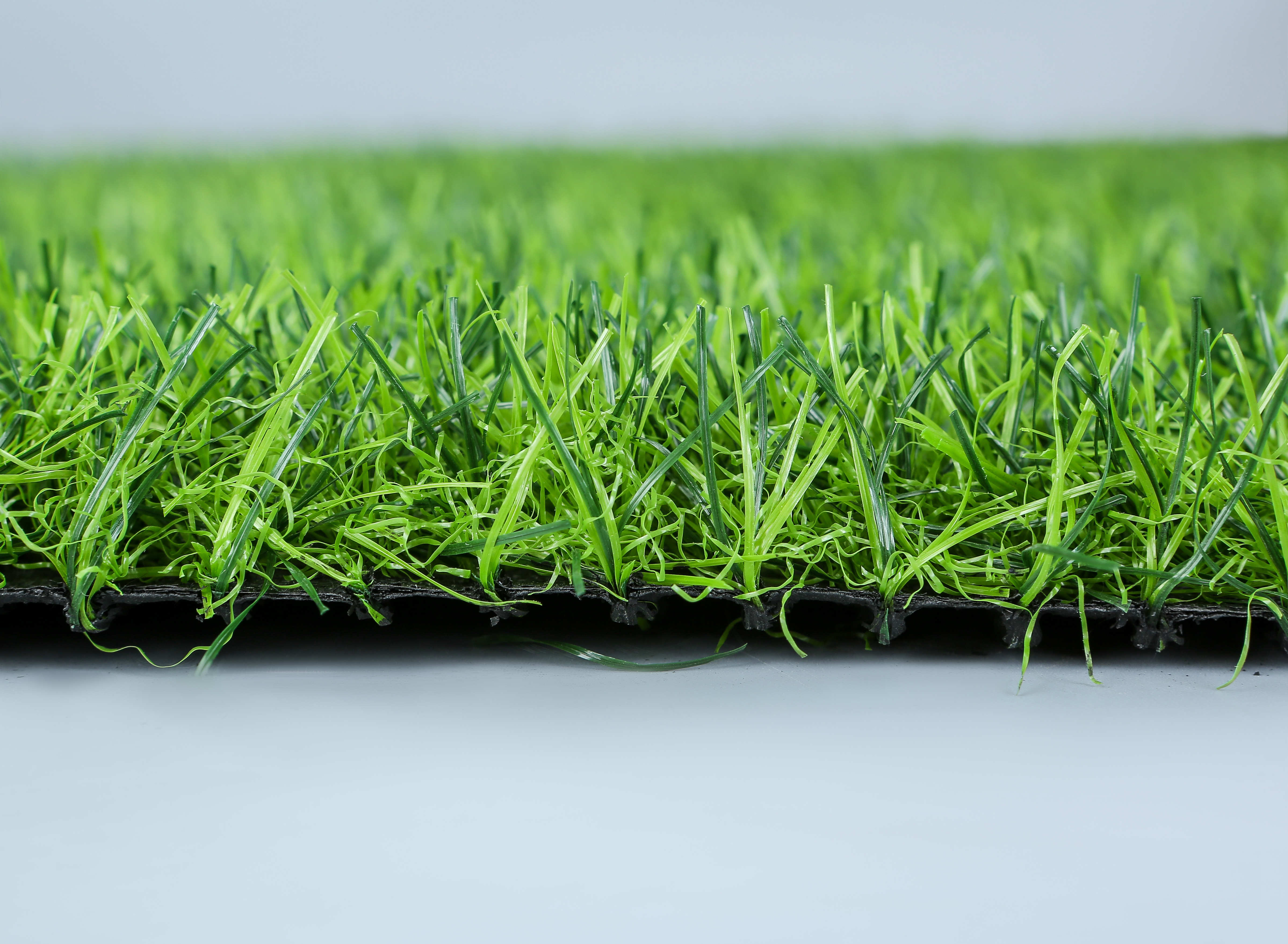 Different Quality Artificial Grass Length: 25 Meter (M)