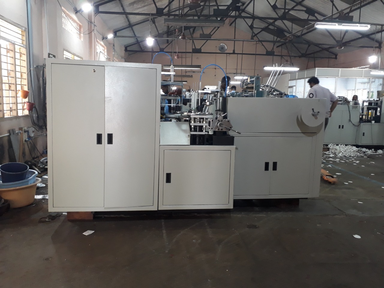 Automatic Paper Cup Making Machine - Metal, 9.25x4.50x4.35 Ft, 45-55 Cups/min, 3.5kw Power, Plc Control, Manual & Auto Mode, 2000 Kg Weight