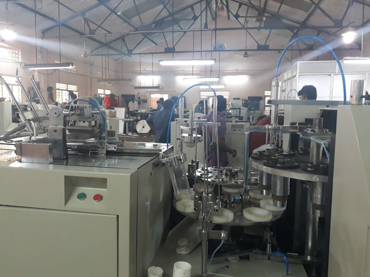 Automatic Paper Cup Making Machine - Metal, 9.25x4.50x4.35 Ft, 45-55 Cups/min, 3.5kw Power, Plc Control, Manual & Auto Mode, 2000 Kg Weight
