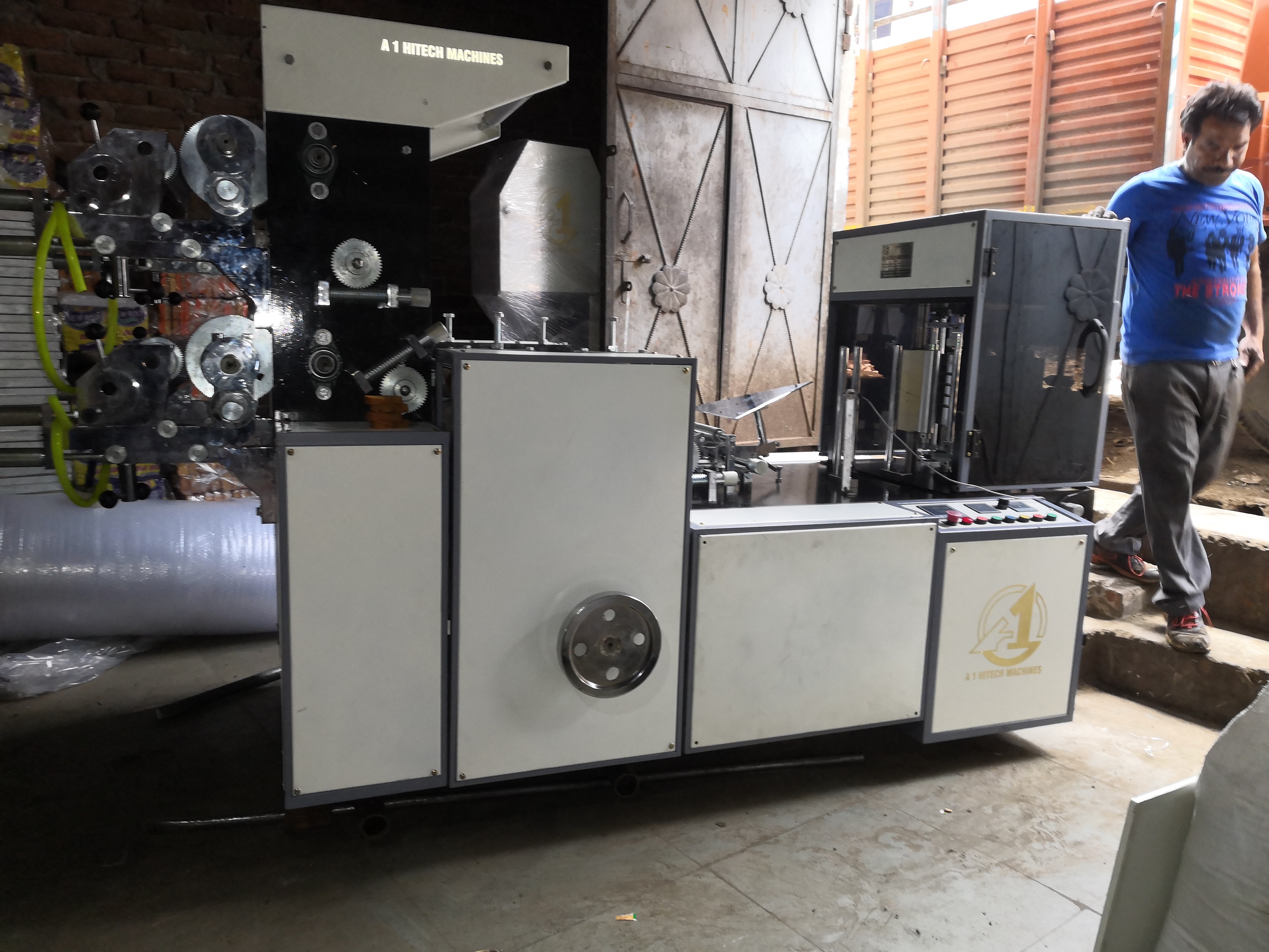 Tissue Paper Machine Capacity: 200000 To 250000 Piece Per 8 Hour
