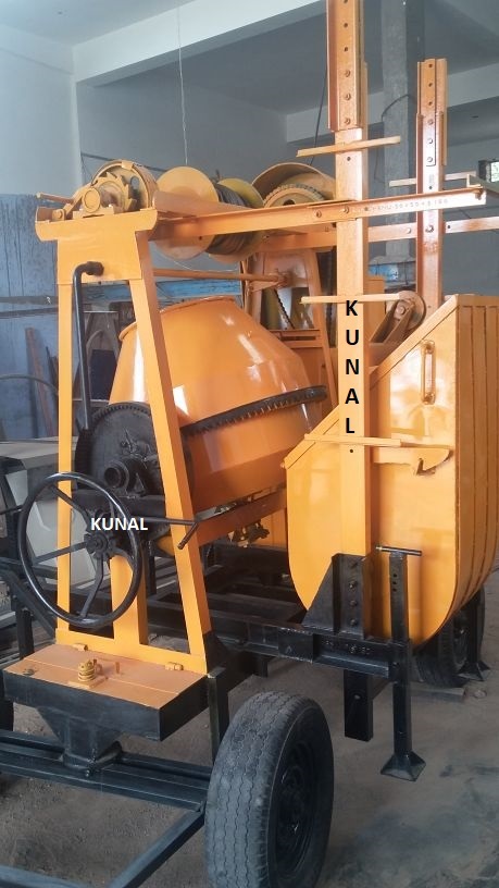 Mechanical Concrete Mixer