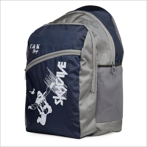 School Bags Capacity: 30 Tons/year