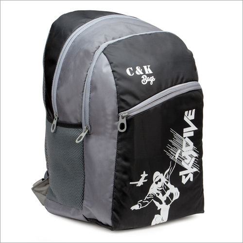 Black School Bag Capacity: 26 Kg/hr