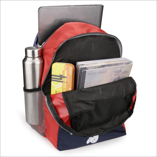 Multicolor Designer School Bag Capacity: 28 Ton/day