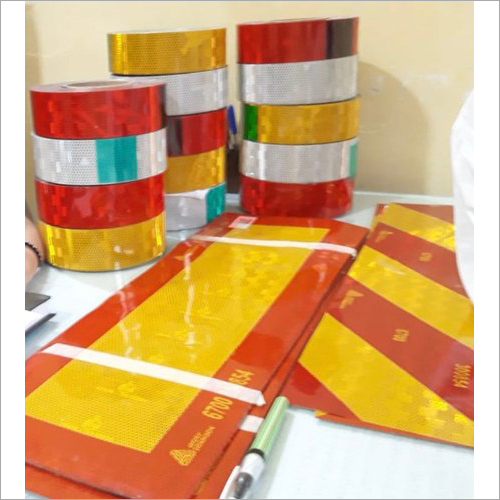 एवरी सी3 सी4 रियर मार्किंग प्लेट