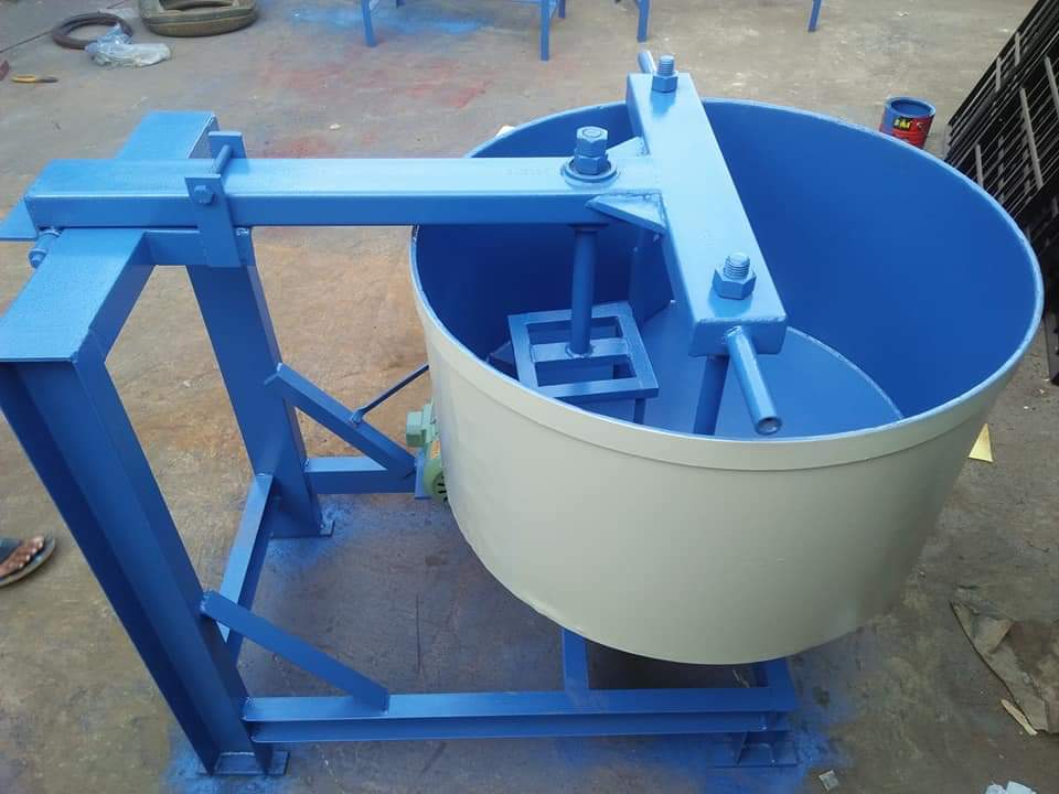 Color Mixer Machine Capacity: 80 To 100 Kg Kg/hr