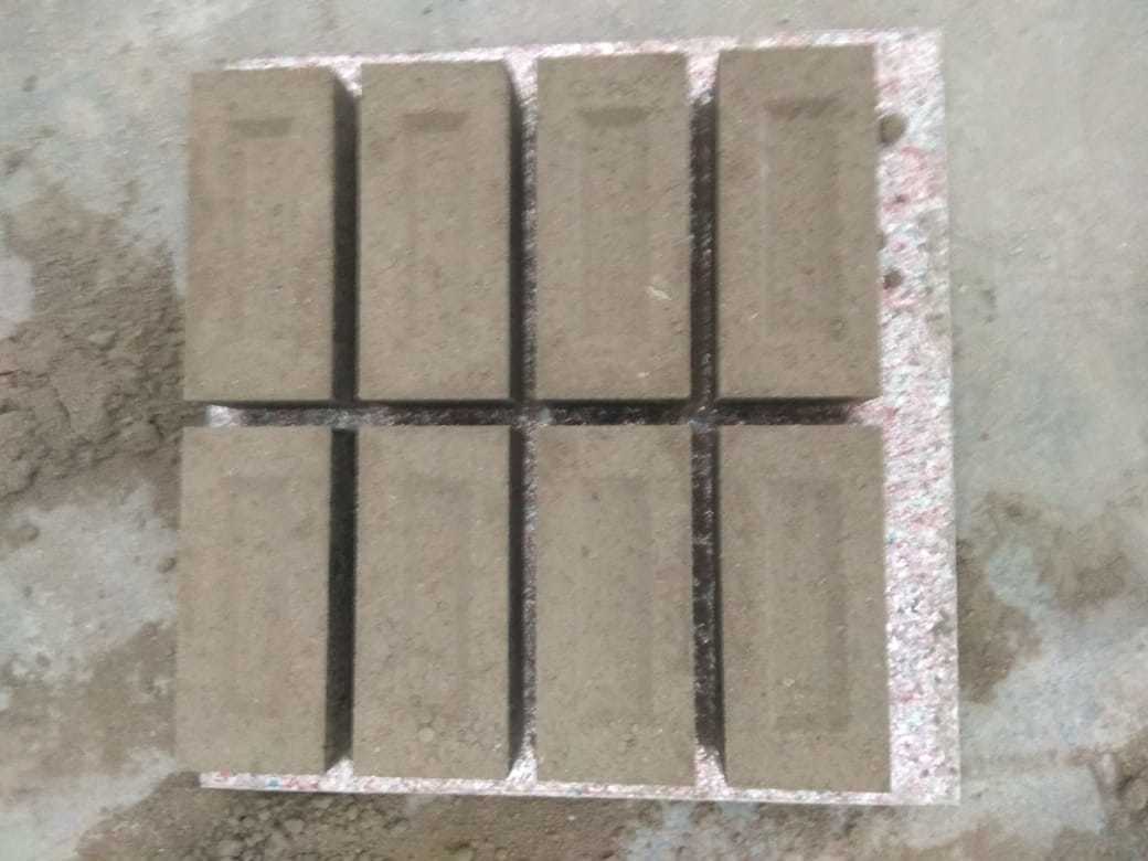 Semi-automatic Fly Ash Brick Machine - 70 Ton High Pressure, 250 Liter Oil Tank Capacity | 6 To 8 Bricks Per Cycle, High Durability, Hydraulic Method