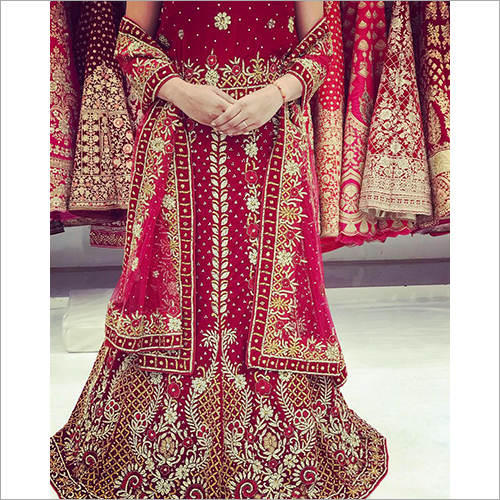भारतीय कशीदाकारी लहंगा