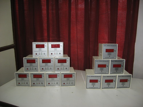 Digital Temperature Indicators