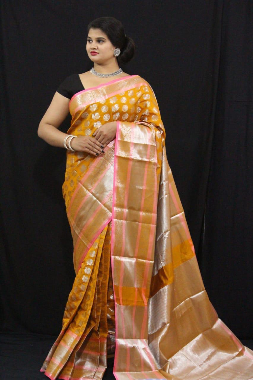 Multy Ladies Wedding Wear Saree