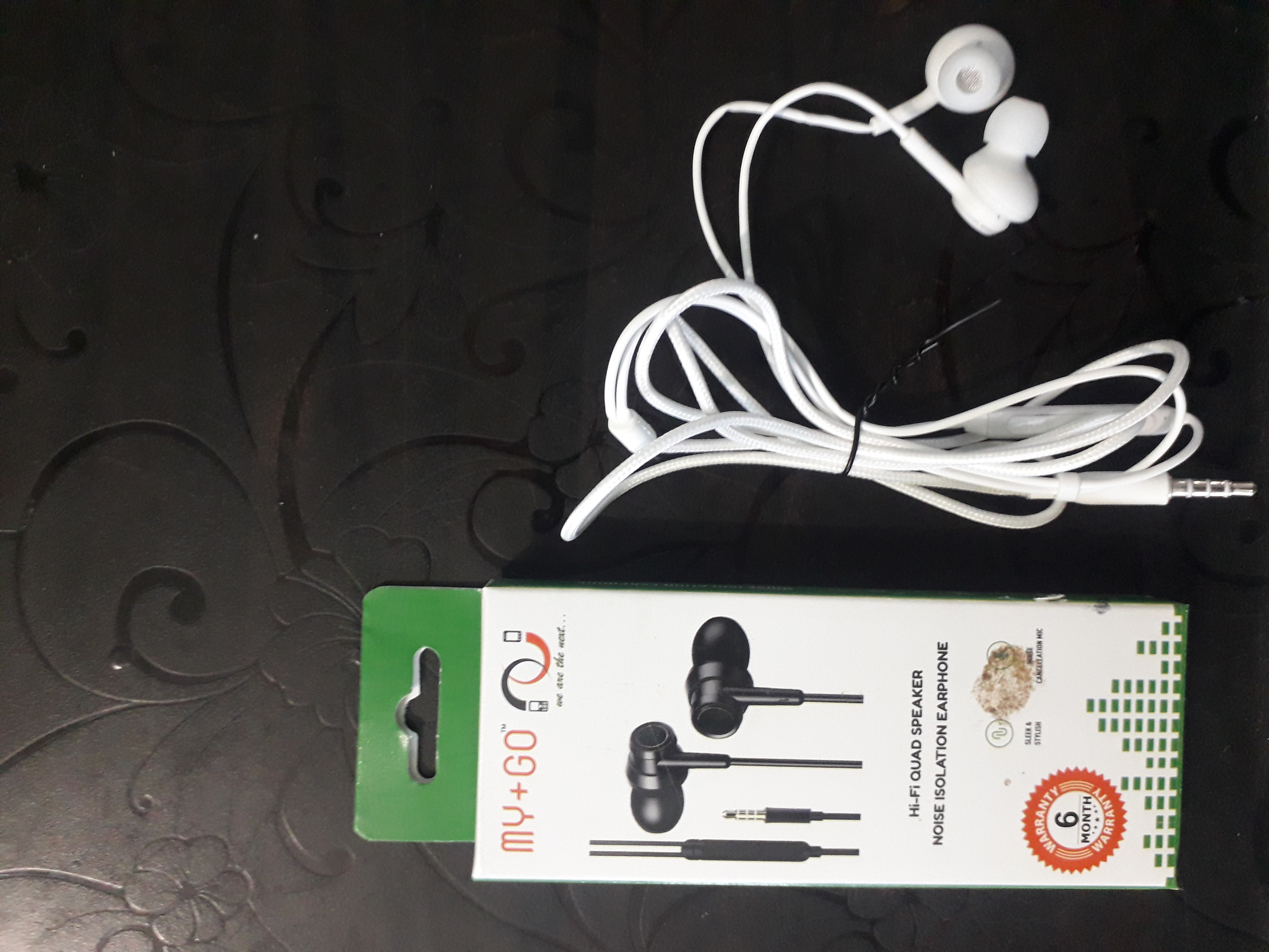 Ear Phone Length: 1 Meter (M)