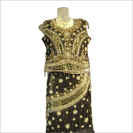 डिजाइनर क्रिस्टल लहेंगा