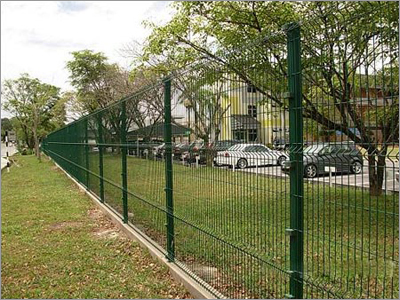 मेटल क्रिम्प्ड वायर मेश