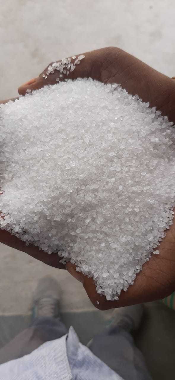 Quartz Lump - Natural Silica Bars, Free Of Impurities And High Purity Standards