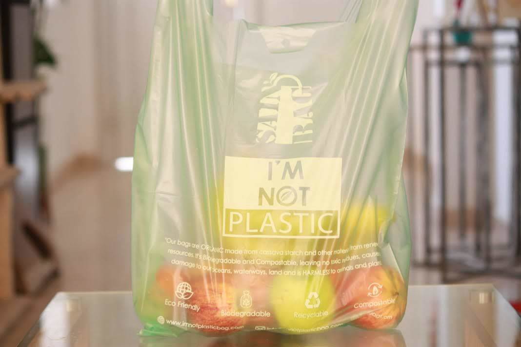 W Cut Biodegradable Bag - Cassava Starch, Sizes & Colors Customizable | Eco-friendly, Tear Resistant, Compostable & Recyclable, Soft Texture