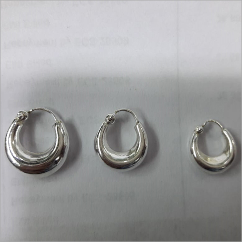 Ladies Designer Silver Earrings Gender: Women