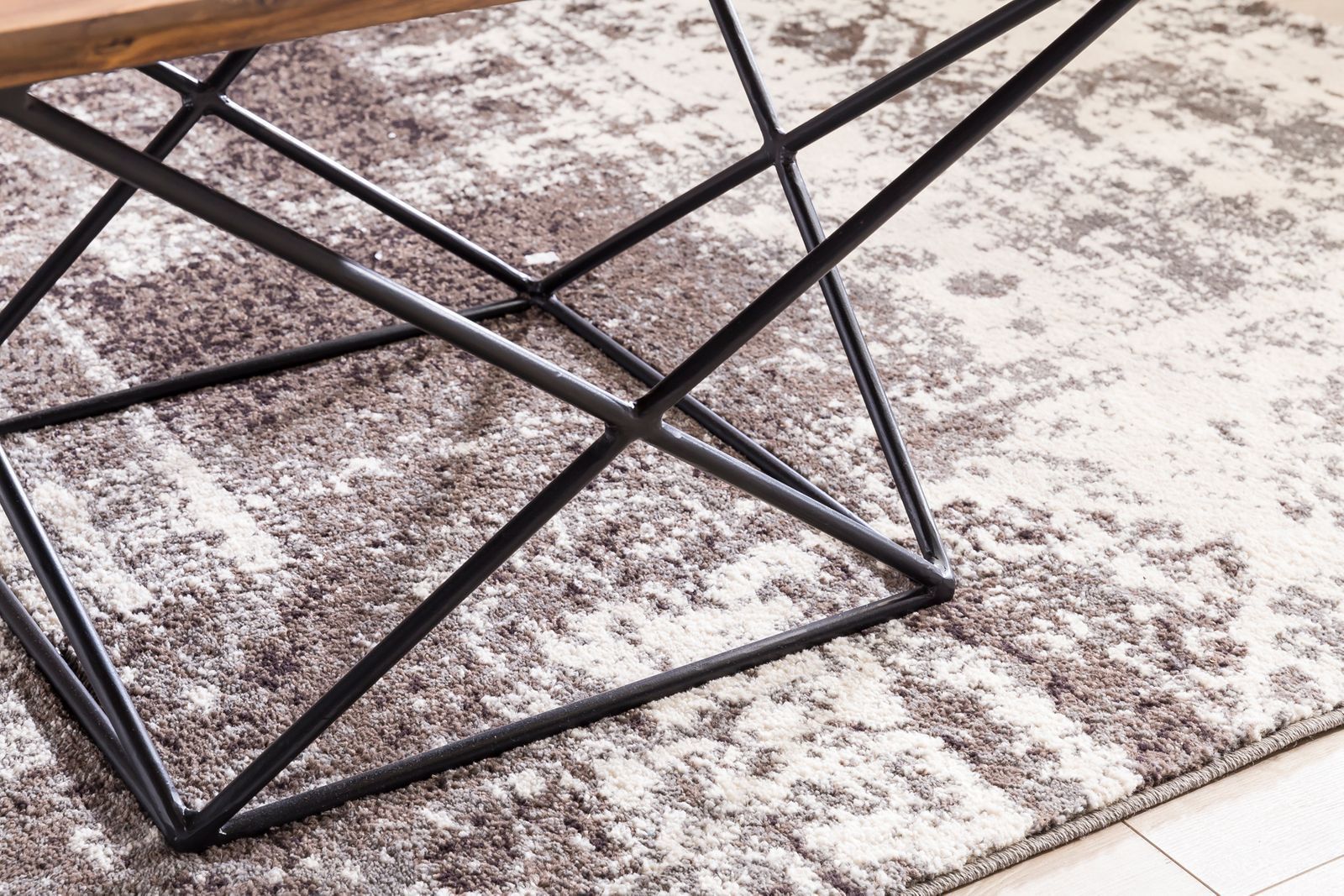 Avi Art And Crafts Center Coffee Table With Iron Base Ferric