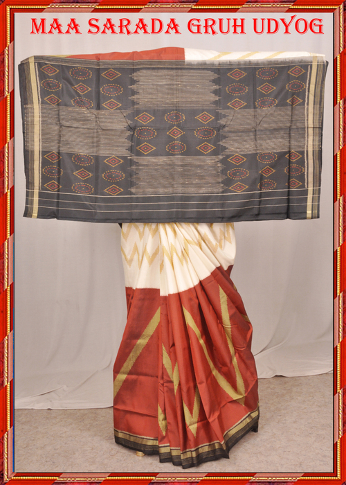 पटोला सिल्क साड़ी