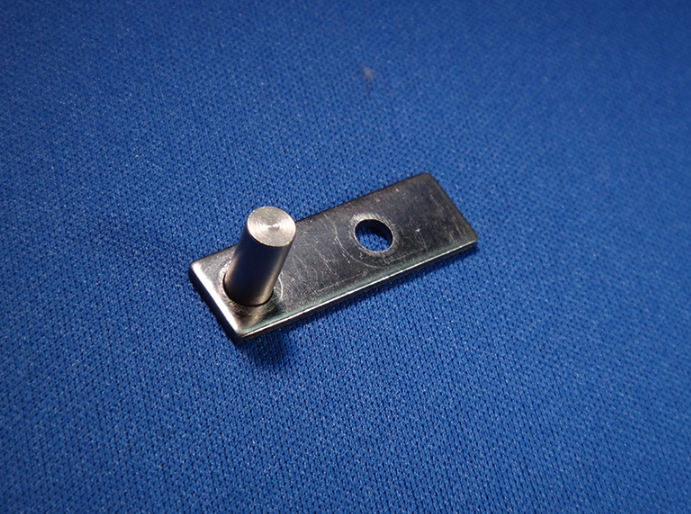 Furniture Components - Steel, Zinc Plated, 20x15x5 Mm, 5g | 4 Mounting Holes, Ideal For Furniture Assembly & Support Brackets, Iso 9001 Compliant