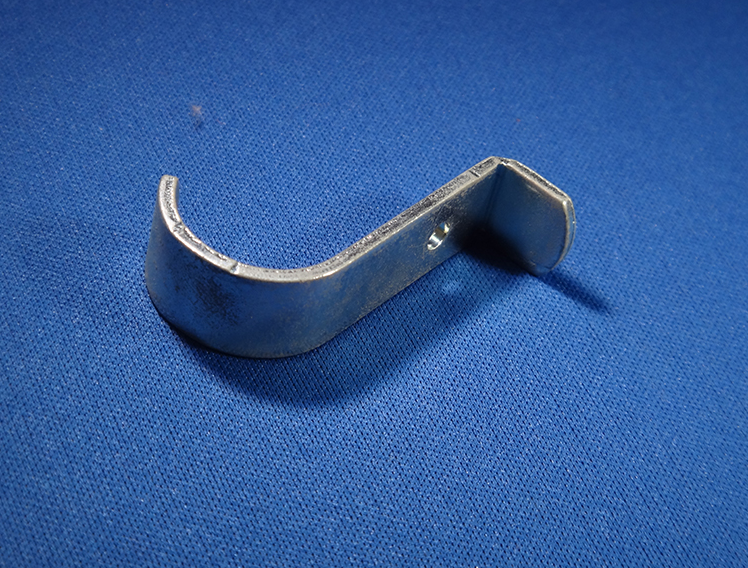 Furniture Components - Steel, Zinc Plated, 20x15x5 Mm, 5g | 4 Mounting Holes, Ideal For Furniture Assembly & Support Brackets, Iso 9001 Compliant
