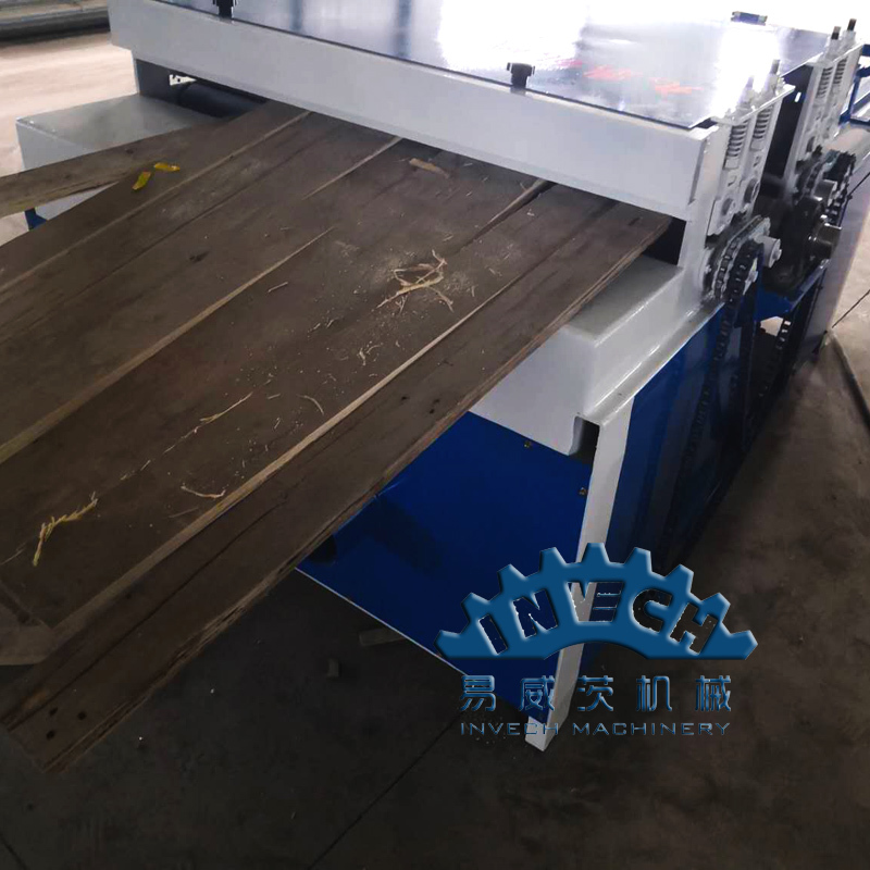 Wood Pallet Board Cutting Saw Machine