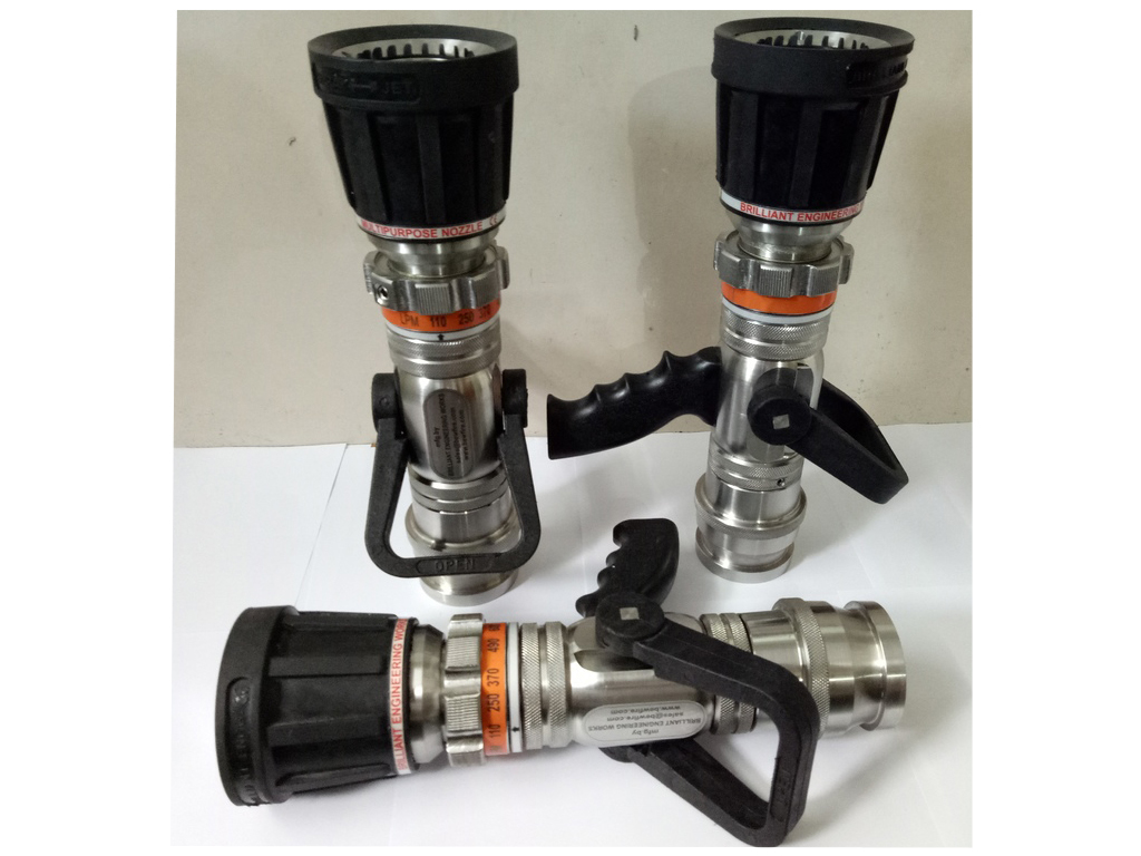 Universal Nozzle - Application: For Fire