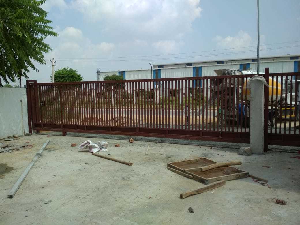 Automatic Sliding Gate - Arm Length: 10 Meter (M)