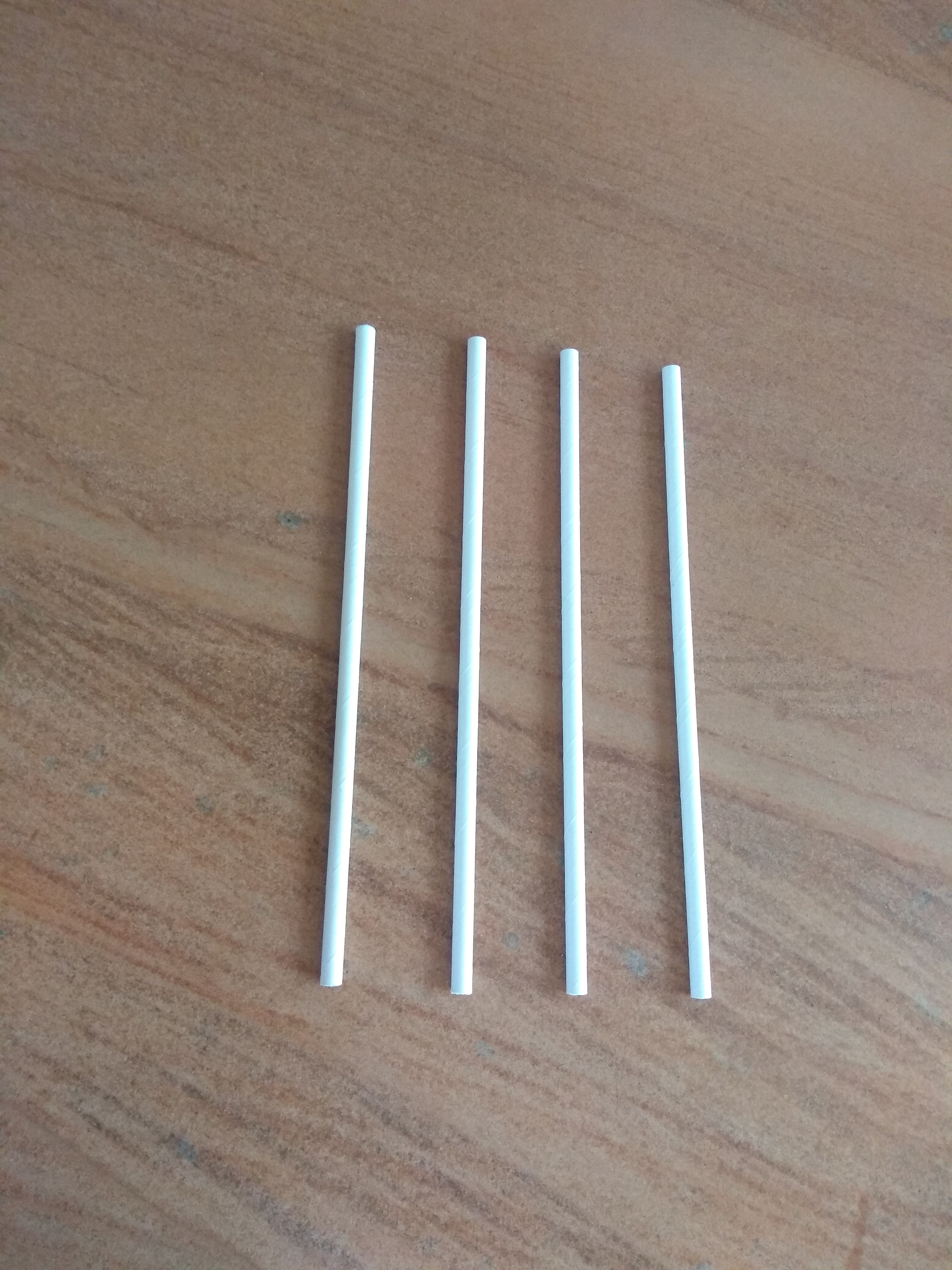 Paper Straw - 8mm Diameter, Recycled Paper, Biodegradable, Smooth Finish, 8" & 9" Lengths, Elegant Design