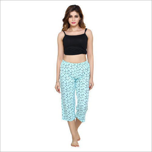 Ladies Nightwear Printed Capri - Cotton Blend, Available in S, M, L, XL | Washable, Colorfast, Suitable for All Seasons, Comfortable Fit