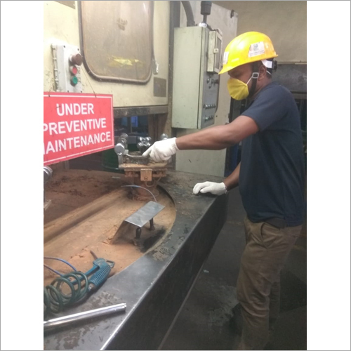 सीएनसी मशीन मरम्मत सेवाएं