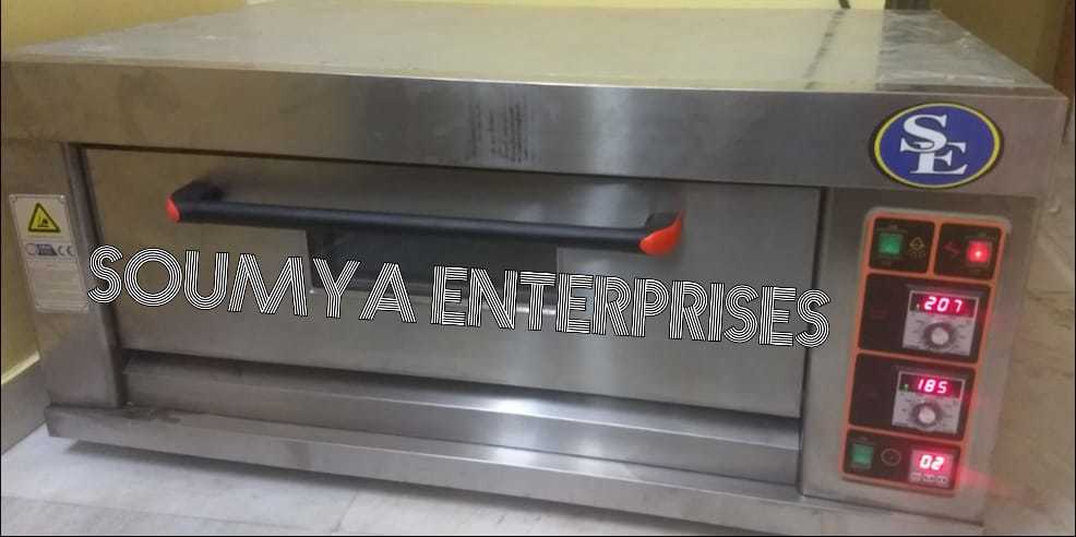 Electric Deck Oven Equipment Size: 48"32"20"