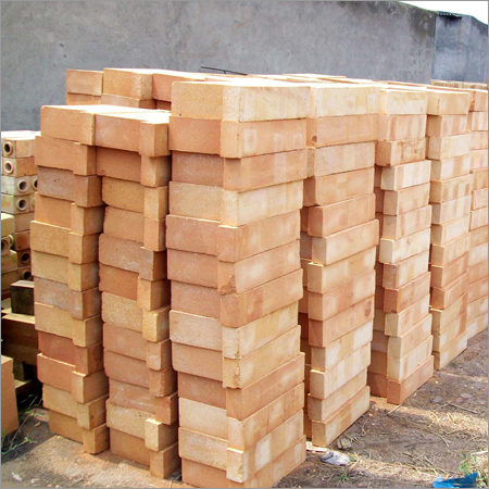 उच्च एलुमिना ईंटें