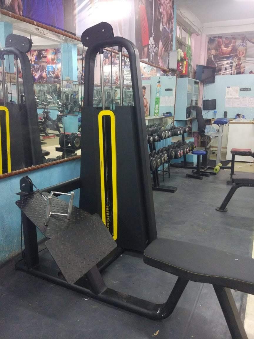 Seated Rowing Exercise Machine - 235 Kgs, Electrostatic Powder Coated Mild Steel Frame, Soft Foam Seat For Comfort | Manual Operation, Targets Back Muscles, 80 Kgs Weight Loading Capacity