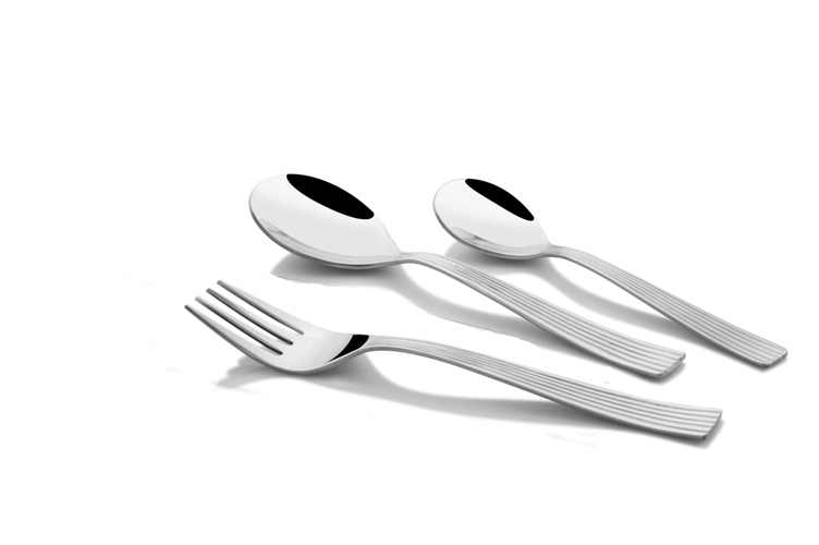 Silver Shapes Alpine Spoons And Fork With Gift Box 18 Pcs