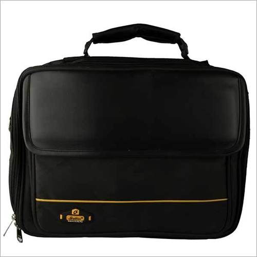 लैपटॉप मेसेंजर बैग
