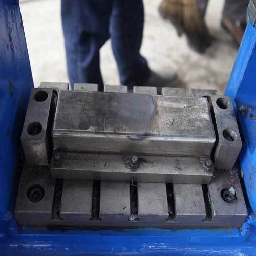 25 Ton Hydraulic Forging Press For Blacksmith Hydraulic Forging Press - Color: Blue