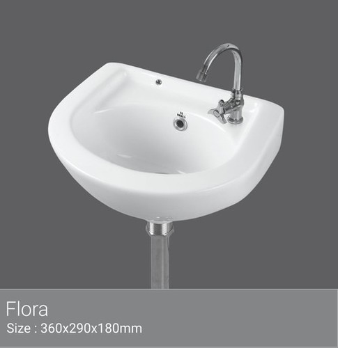 पोत डूबता है