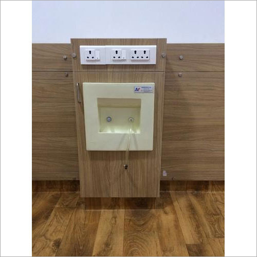 Dialysis Wall Station Application: Hospital