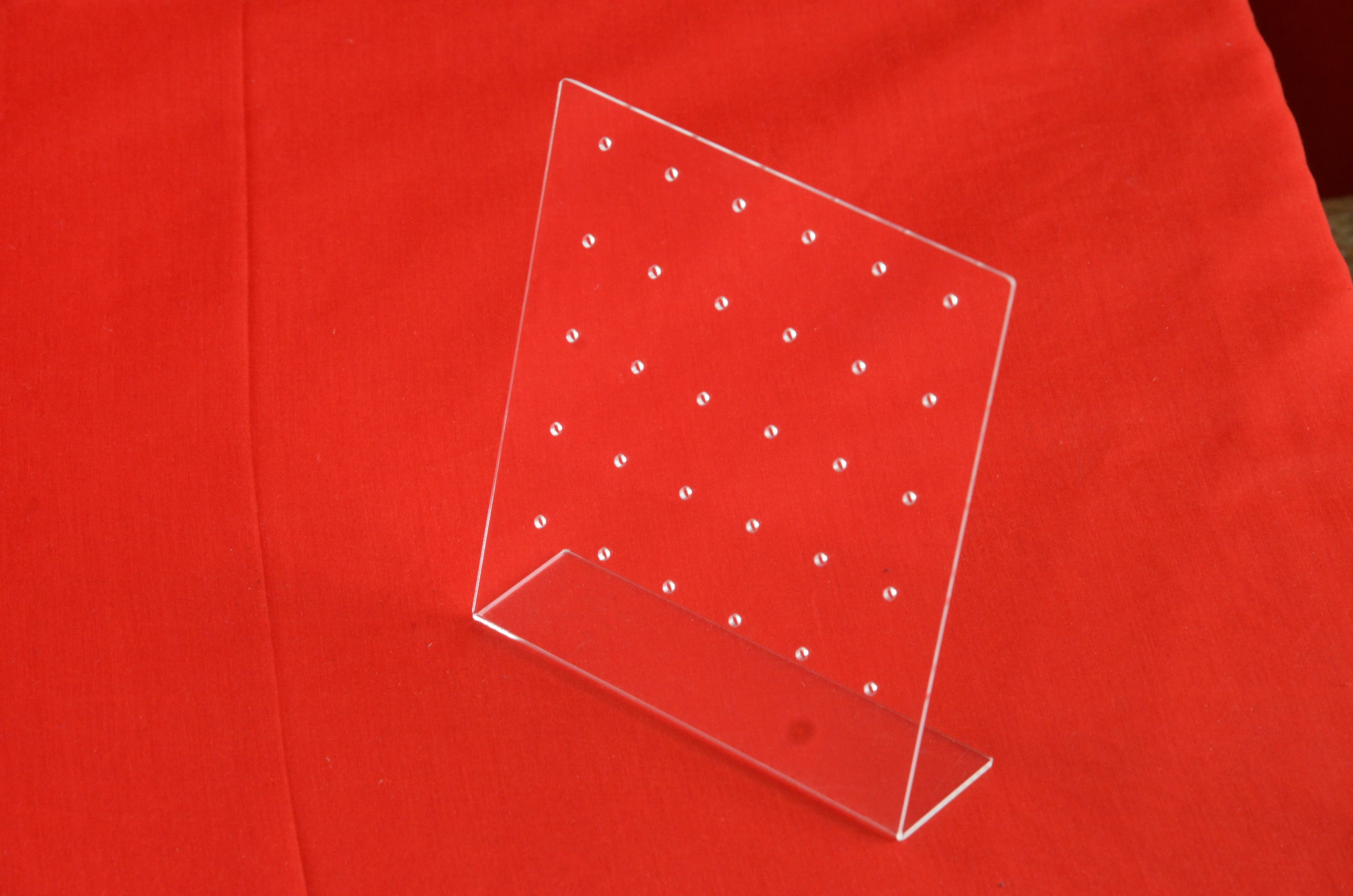 Acrylic Display Stand - High Clarity Imported Acrylic, Customizable Size And Shape, Perfect For Showcasing Jewelry And Studs