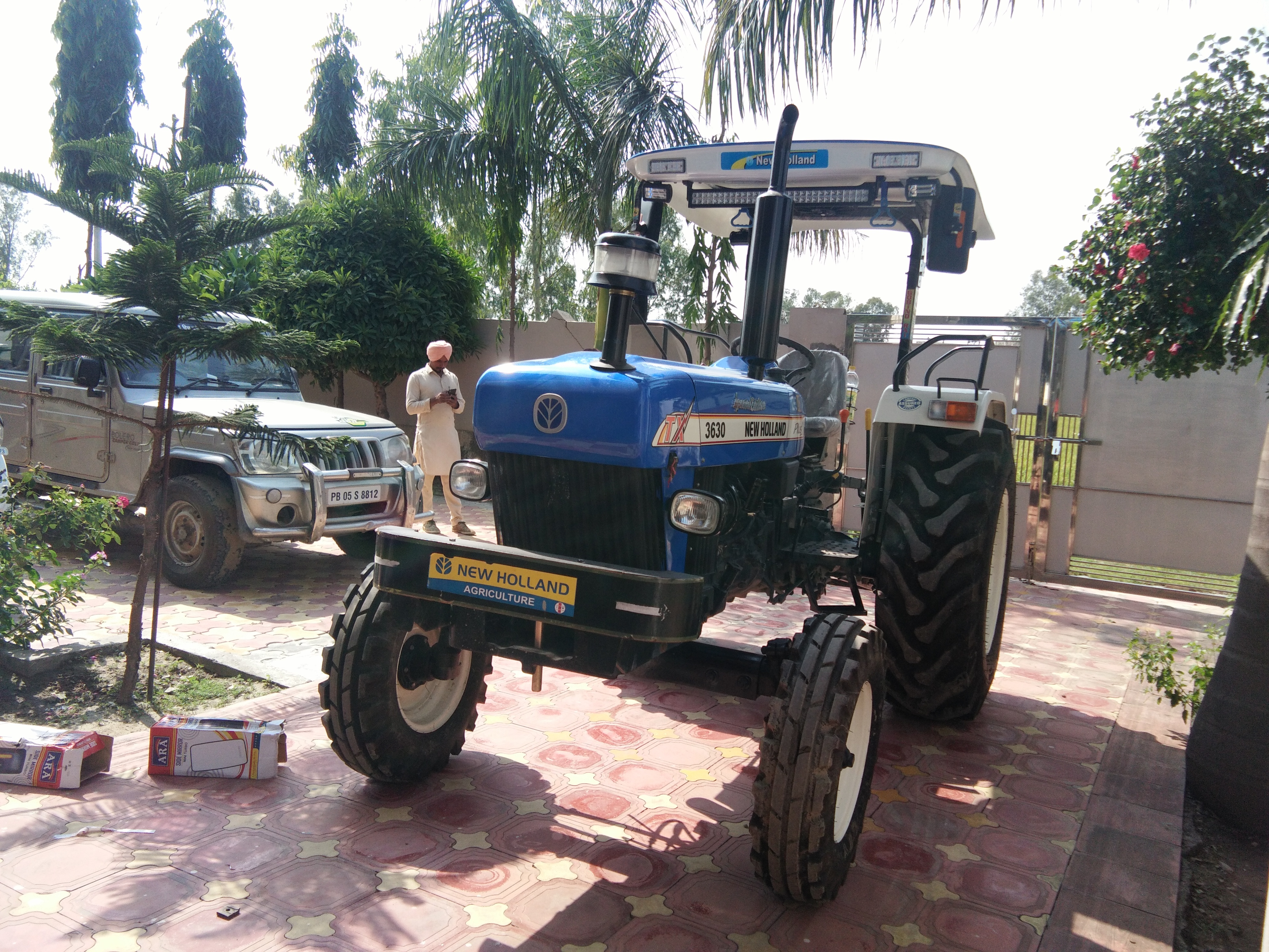 Fiber New Holland Tractor Fibre Hood