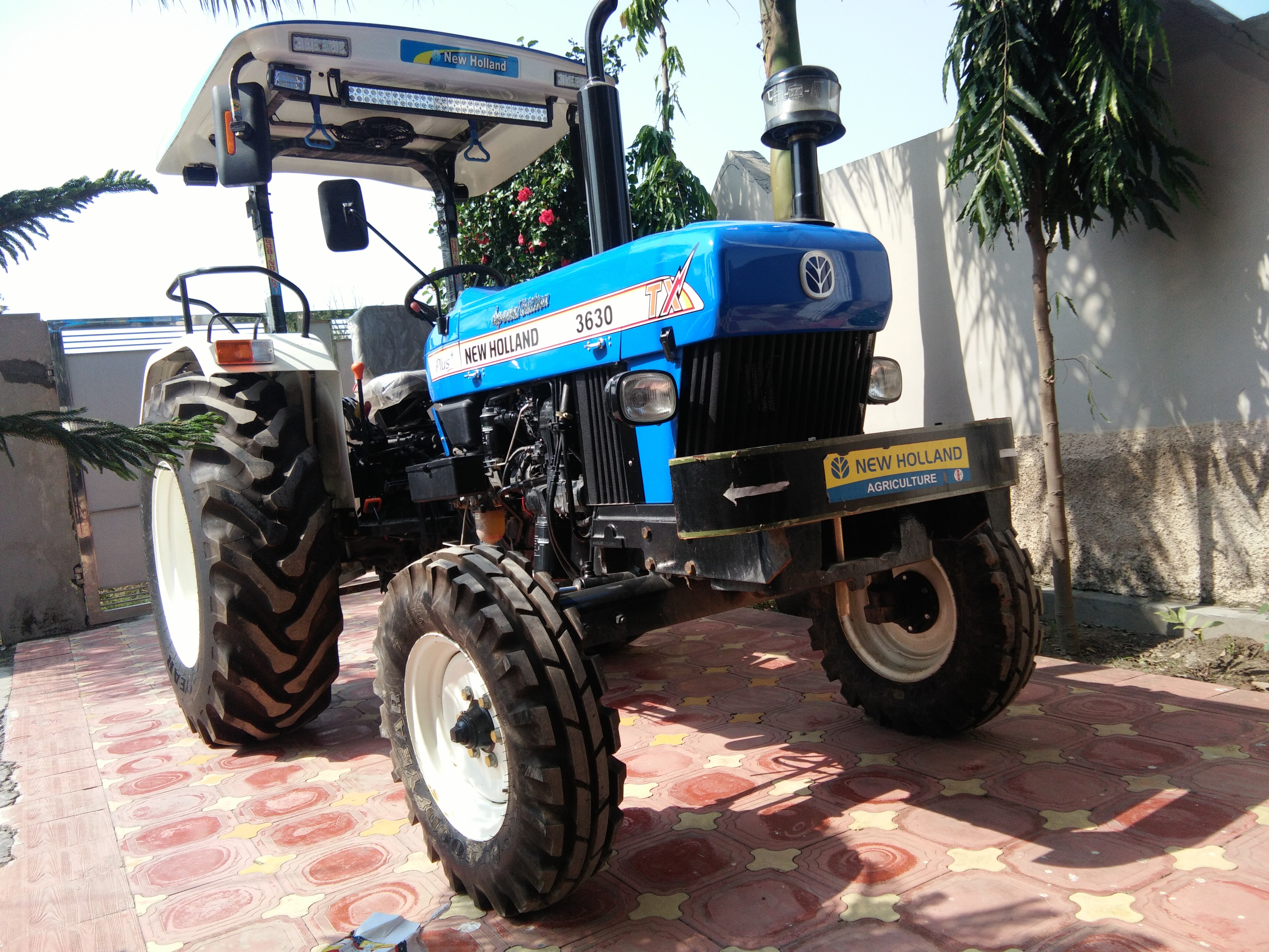 Fiber New Holland Tractor Fibre Hood